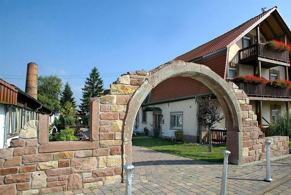 Hotel Gutshof Ziegelhuette à Edenkoben Extérieur photo